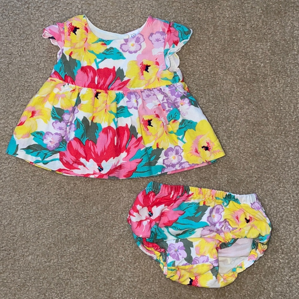 Baby Gap 2 Piece Floral Dress Set
